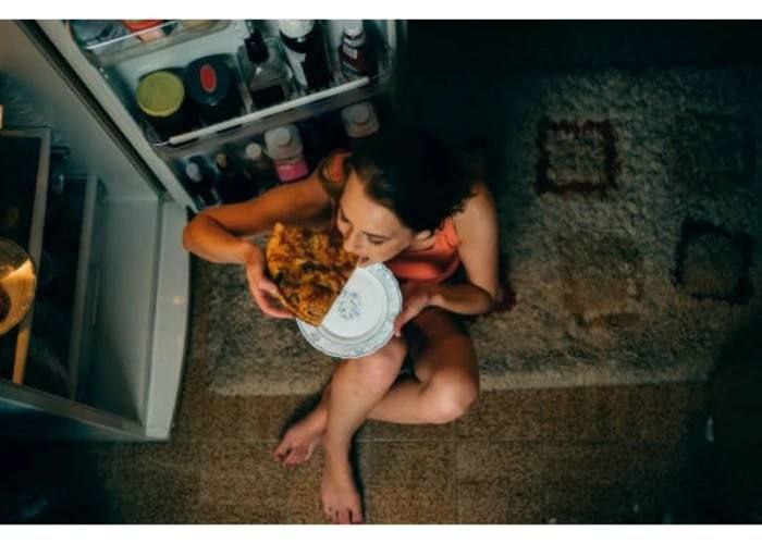 Do not go to bed on an empty stomach